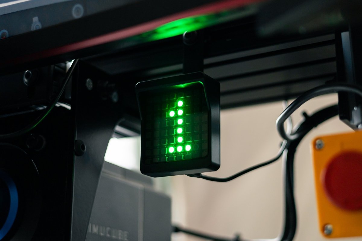 SimSmart LED Indicator - Simsbyracers