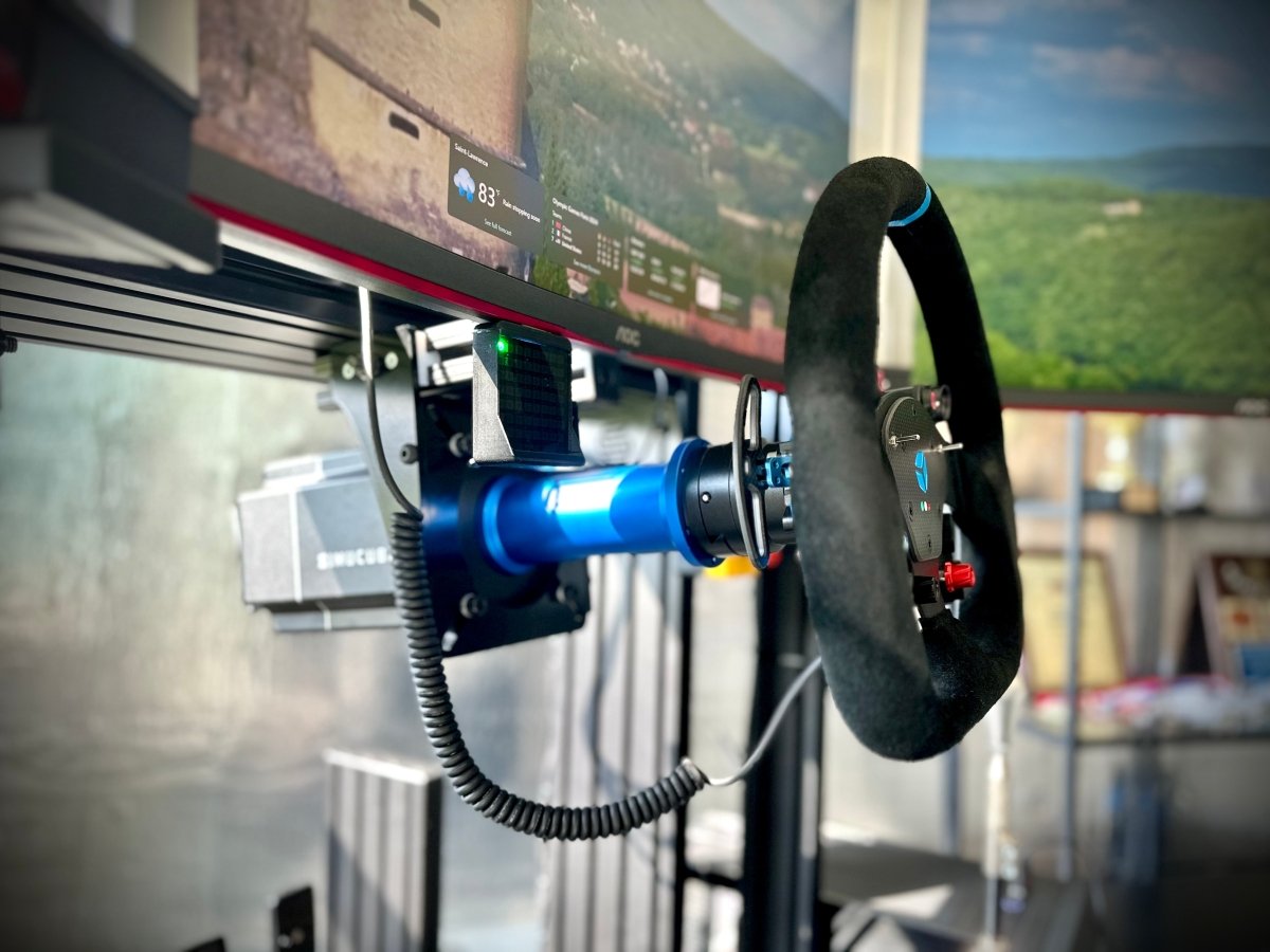 Turn - Key SBR165 Chassis - Triple 32”Screens - Hydraulic Pedals - Dbox Haptic Motion - Simsbyracers